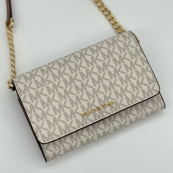 Michael Kors MD MF Phone Xbody Bag Vanilla - Picture 2 of 14